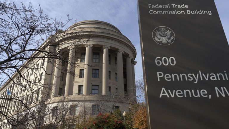 FTC asks to delay Amazon trial citing resources, then backtracks : NPR FTC asks to delay Amazon trial citing resources, then backtracks : NPR
