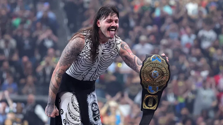 Dominik Mysterio wins Intercontinental Championship at WrestleMania 41